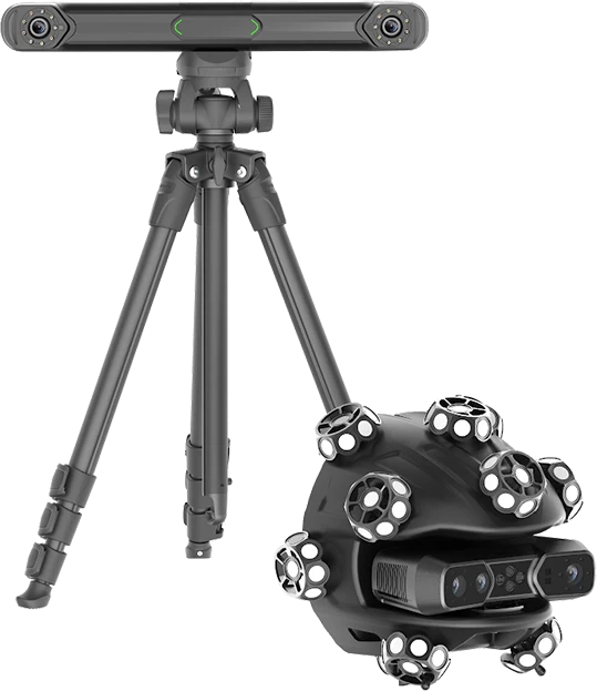 SHINING 3D EinScan Trak mit Tracker auf Stativ und kugelförmigem Scanner